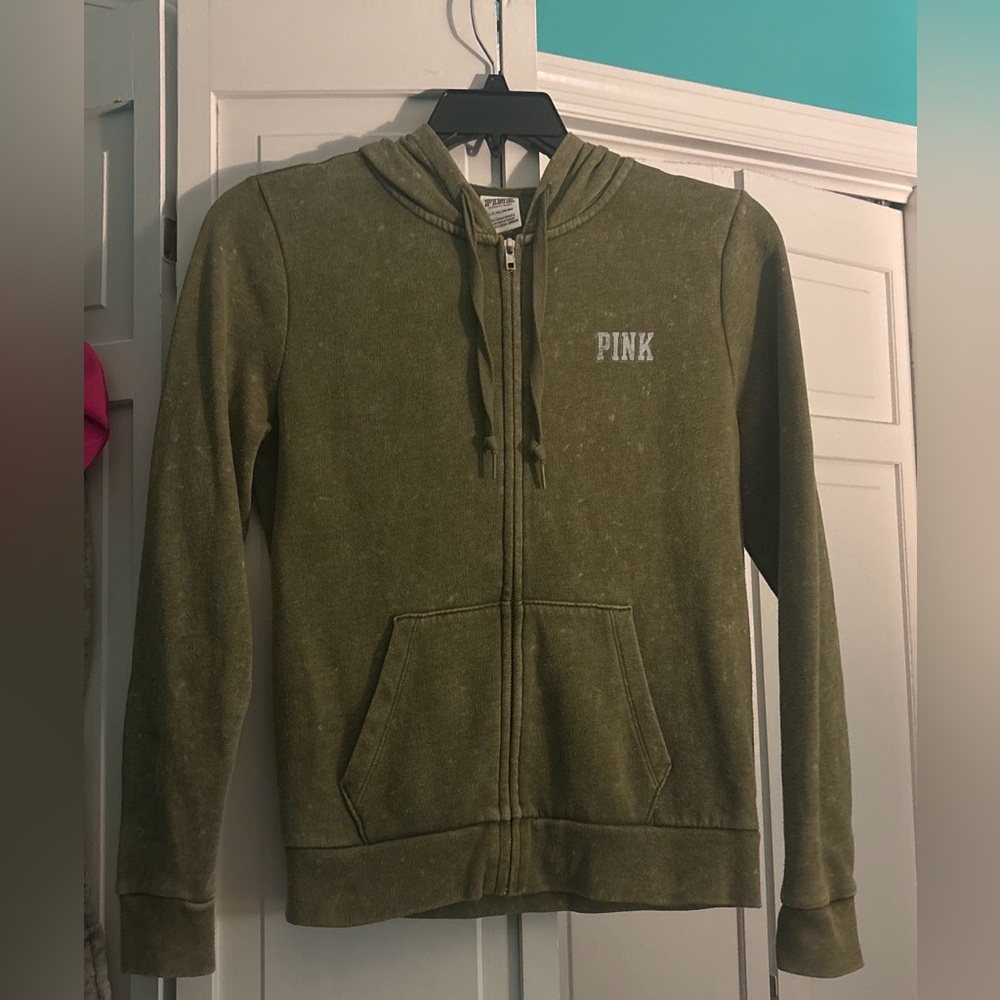 *SOLD* VS PINK women’s olive green vintage looking full zip hoodie, size small